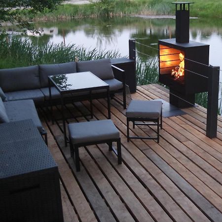 Tinyhousebeidresden 1 - Direkt Am Naturteich - Naehe Saechsische Schweiz, Dresden Großharthau المظهر الخارجي الصورة